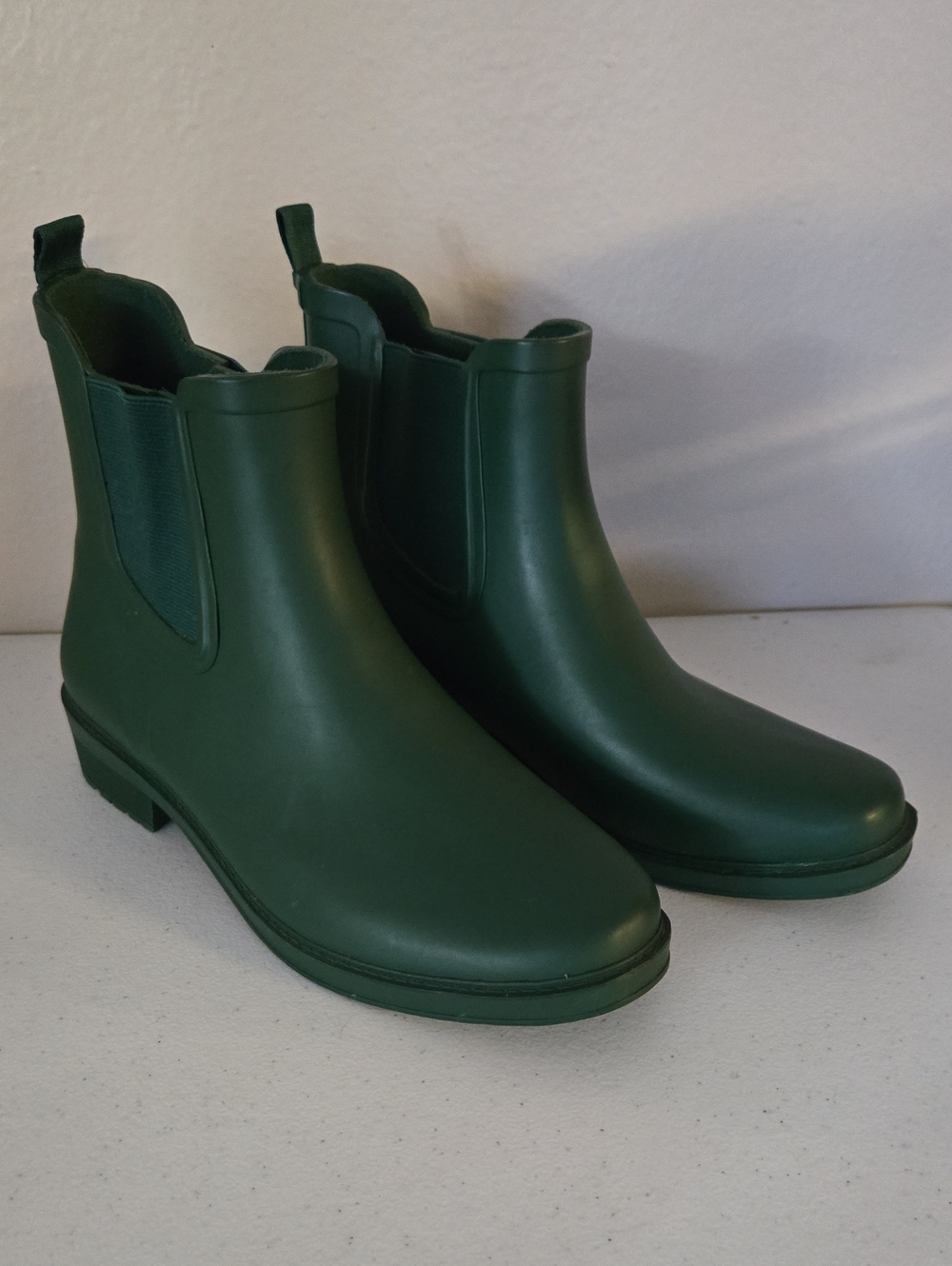 J.Crew Women’s 9 Green Chelsea Rain Boots Rubber Ankle Boots